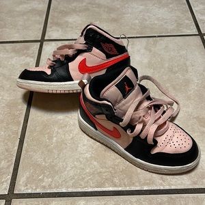 Nike Kids Sneakers - Pink and Black